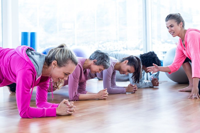 11 misli, ki se porodijo, ko znova začnete s skupinsko vadbo (foto: profimedia)