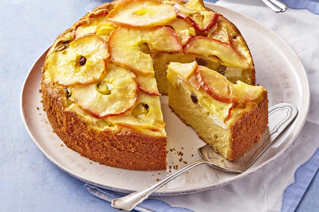 Jabolčna torta z maskarponejem