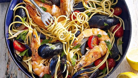 Špageti z morskimi sadeži