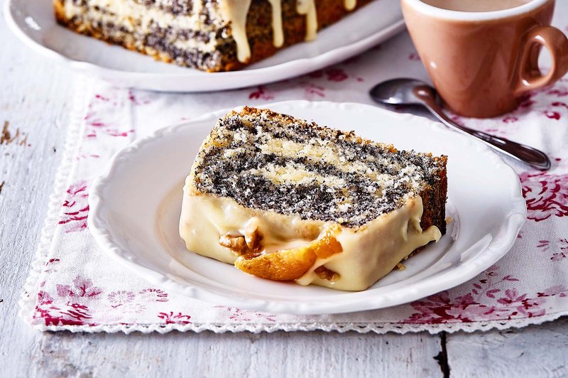 Marmorni makov kolač s čokoladno glazuro (foto: Profimedia)