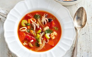 Italijanska ribja juha z belim vinom