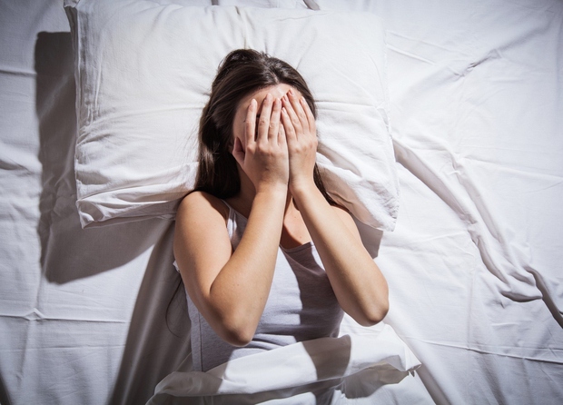 Ste že slišali za nočne panične napade? Vaše nočne more, ki vas prebudijo in vznemirijo sredi noči, morda niso le …