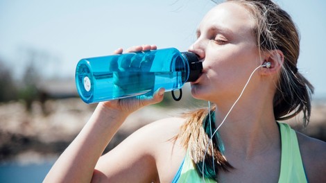 Tako se telo spreminja, ko pričnete piti dovolj vode