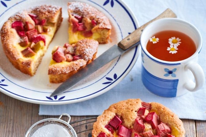 Rabarbarine mini pite