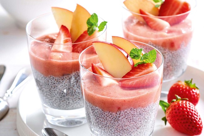 Chia puding s sadnim zmešančkom