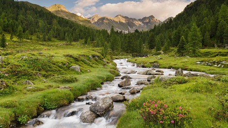 Ste že prehodili Alpe-Adria-Trail?