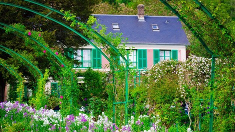 Želite dopustovati v hiši Clauda Moneta v kraju Giverny?