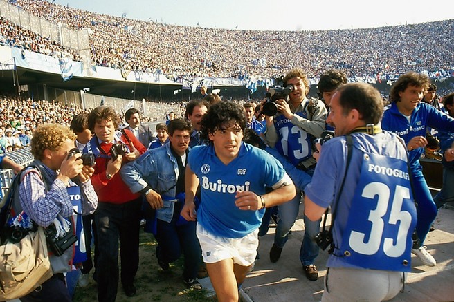 Prihaja Diego Maradona