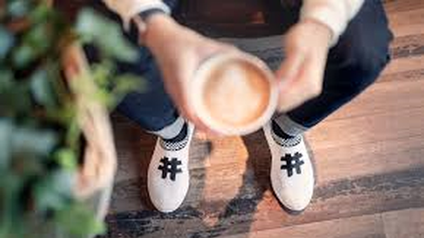 Na Balkanu iz popite kave prerokujemo, Finci izdelujejo  športne čevlje