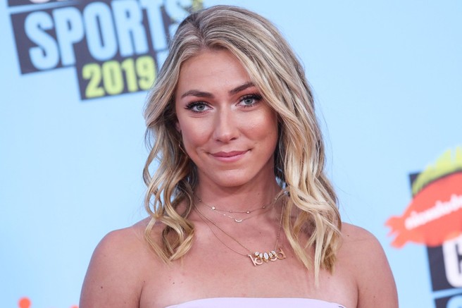 Kaj pravite, poje Mikaela Shiffrin lepše kot Tina Maze?