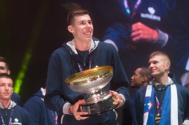 Vlatko Čančar se bo pridružil Dončiću in Dragiću v NBA