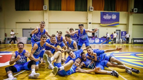 Slovenski košarkarji do 18 let tretji v Evropi