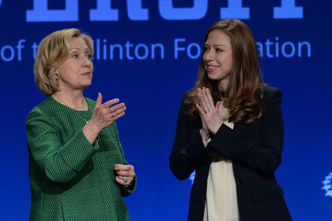 Hillary Rodham Clinton in Chelsea Clinton skupaj pišeta knjigo o ženskah
