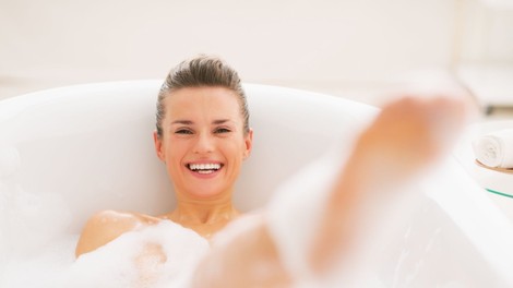 Pozitivni učinki kopeli in zakaj bi si jo morali privoščiti tudi moški