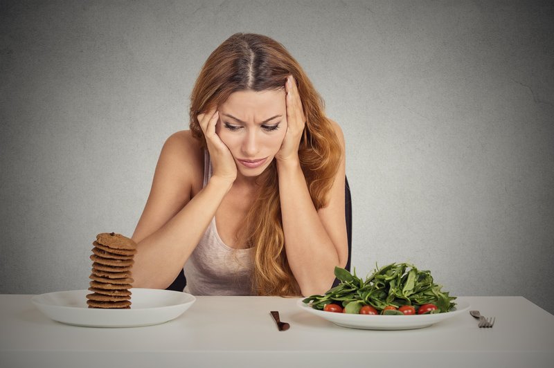 To so 4 vrste živil, ki se jim je bolje izogniti, saj vas lahko spravijo v utrujenost in stres (foto: Profimedia)
