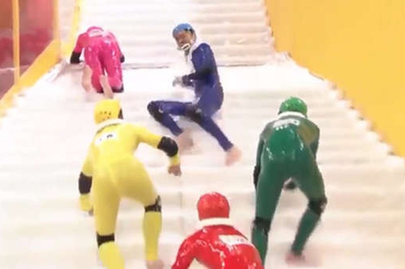 Prvo svetovno prvenstvo v hoji po spolzkih stopnicah (video) (foto: espn)