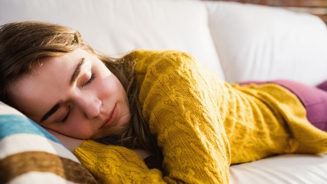 Ali lahko dejansko nadoknadite zamujen spanec?