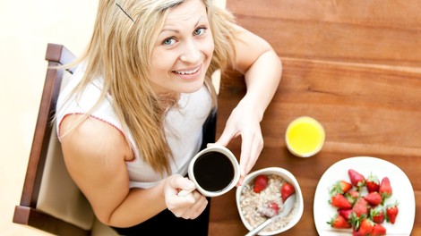 Ali zajtrk res pospešuje metabolizem, kadar ste na dieti?