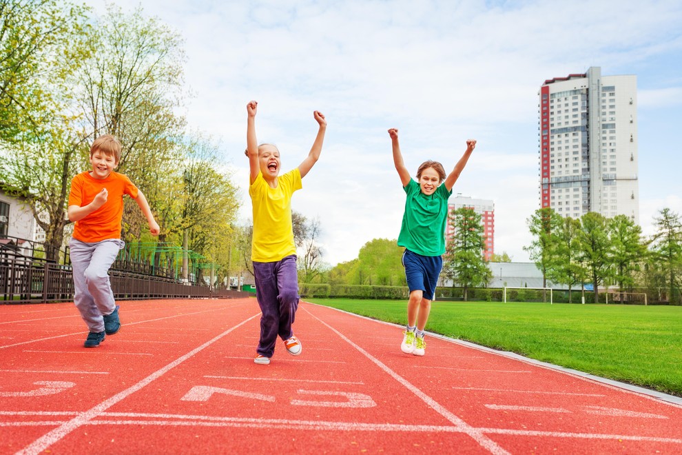 ATLETIKA Pravilen tek mora že v otroštvu postati nekaj normalnega, mora priti v podzavest, zato je zelo pomembno, da se …