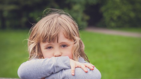 Ne spreglejte znakov depresije pri otrocih