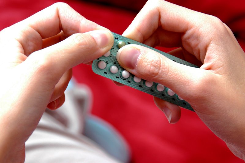 Ali kontracepcijske tabletke res lahko povečujejo možnost za raka na dojkah? (foto: Profimedia)