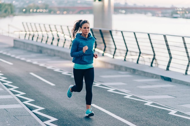 Za boljši športni nastop potrebujete trdnejši trup (trening + nasvet za motivacijo)