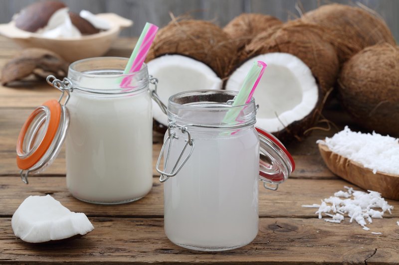 Kako zdravo je v resnici kokosovo mleko? (foto: Profimedia)