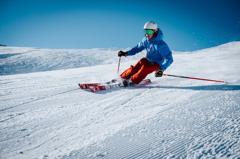 Test smuči: Tekmovalne slalomske 2019/20 (foto: Maarten Duineveld (Unsplash))