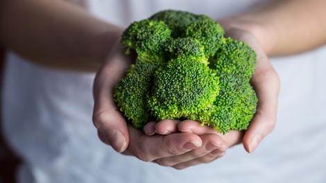 Zdrave lastnosti brokolija, ki jih morate poznati (+recept)