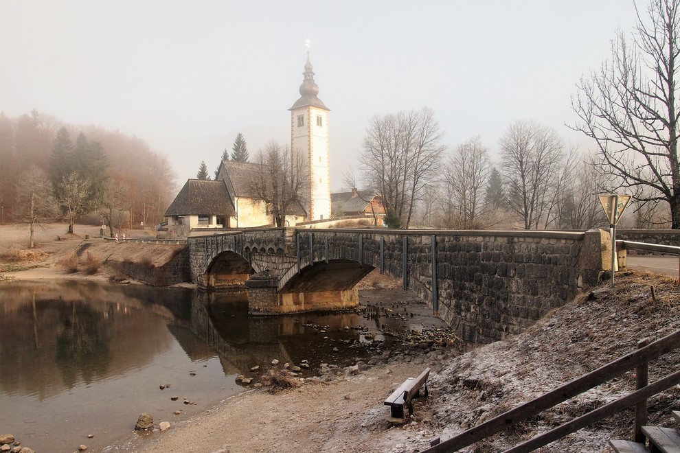 Jezero! Čudovitih 12 kilometrov okoli Bohinjskega jezera