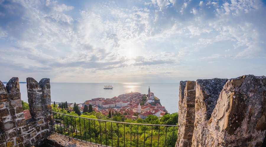 Pogled na Piran z obzidja. (foto: Jaka Ivančič)