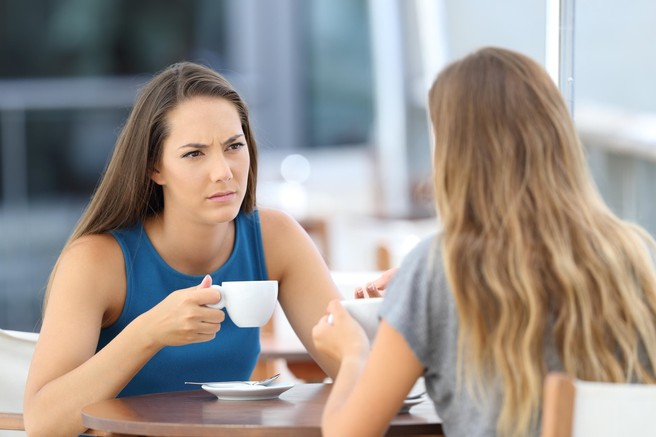 Kako se odzvati ob ljudeh, ki v vaše življenje prinašajo negativnost?