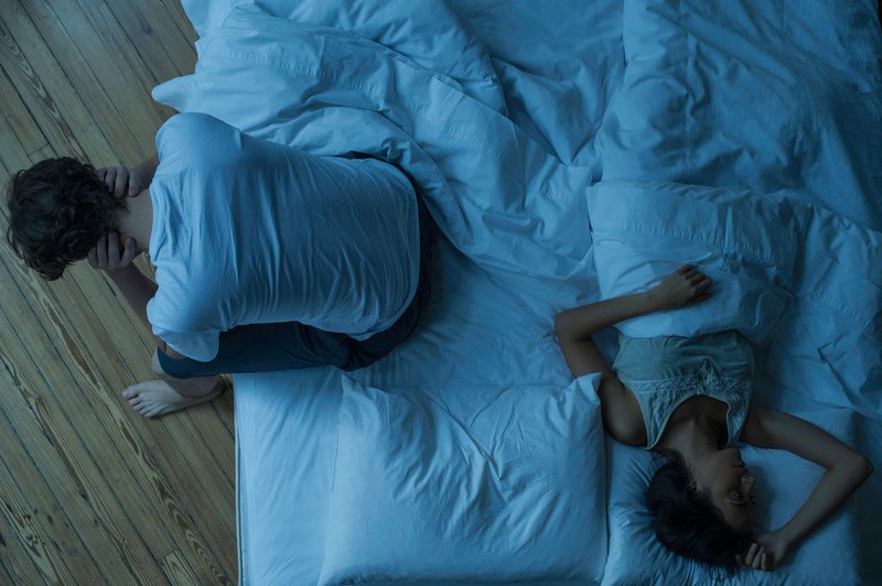 Kako prelisičiti možgane, da se boste končno dobro naspali? Tu je trik, ki vas uspava v minuti! (VIDEO) (foto: Profimedia)