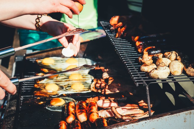 Otvorili smo sezono piknikov! Kakšno meso bo pristalo na vašem žaru?