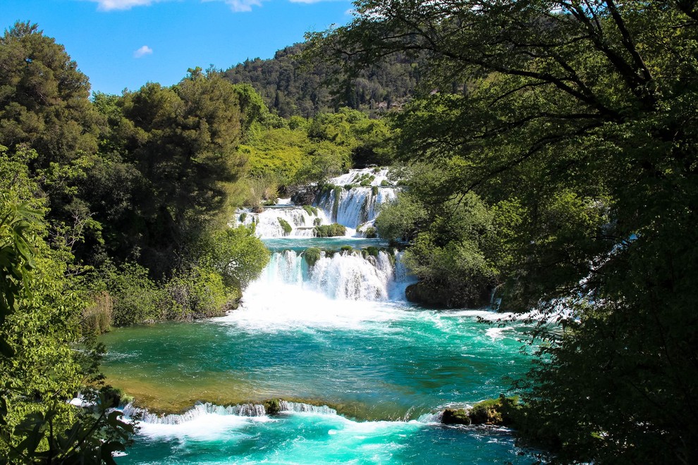 Slapovi Krke, Hrvaška Narodni park Krka je eden izmed osmih narodnih parkov na Hrvaškem. Razteza se na površini 109 kvadratnih …