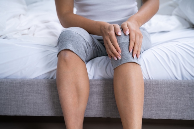 Bolečine in mišični krči Zelo pogost pojav so bolečine v nogah, zategnjene in napete mišice ter krči, vsega tega pa …