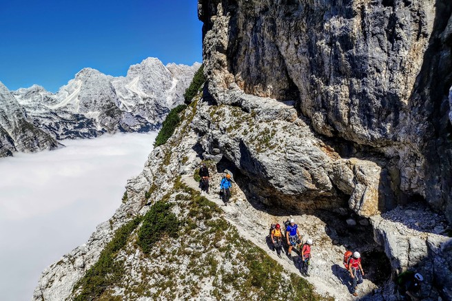 Kako se pripravi na turo in pravilno obnaša v hribih (nasveti strokovnjaka in gorskega reševalca)