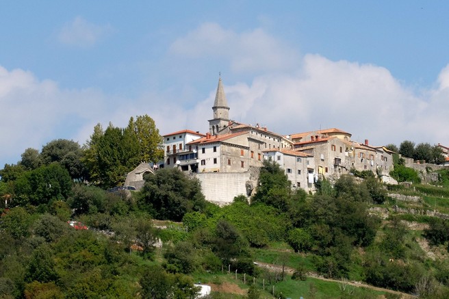 Buzet -  srce severne Istre! Mesto tartufov in bogate zgodovine