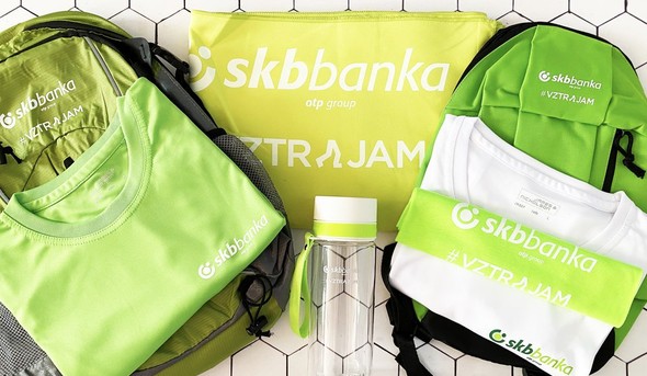 Glasuj za TOP 5 #Vztrajam objav meseca julija!