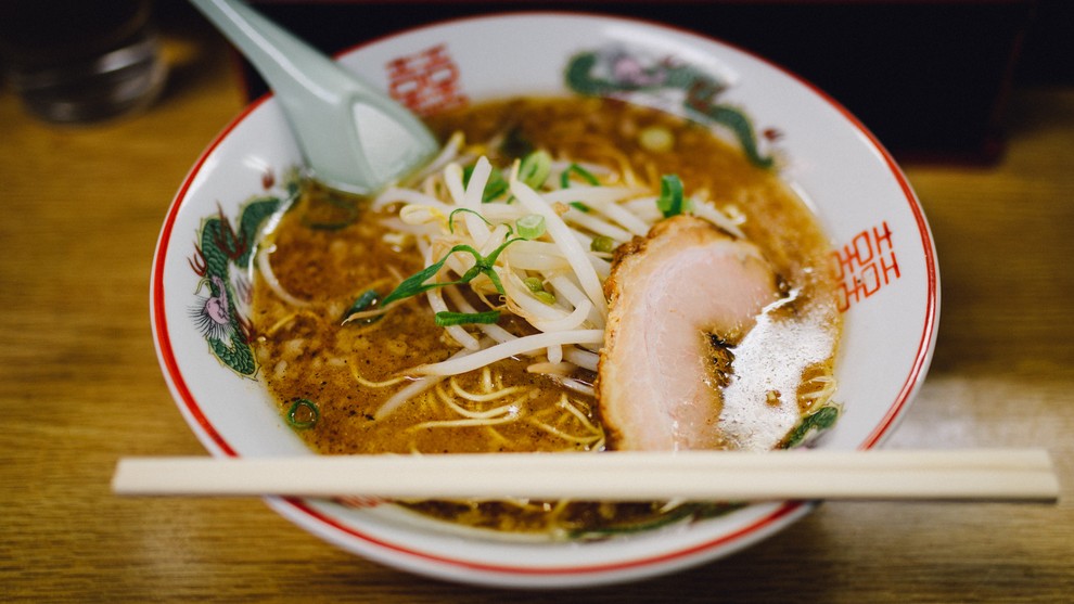 Japonci znajo skrbeti za svoje zdravje in odpornost. Meditirajo, redno telovadijo ter jedo zdravo hrano. Predstavljamo vam 6 tradicionalnih in …