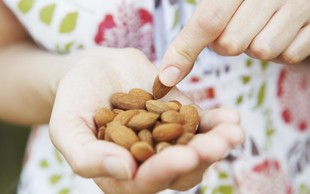 10 dobrih razlogov, zakaj bi si morali večkrat privoščiti mandlje