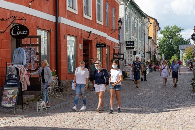 Na Finskem je bilo v prvem valu 5-krat več okuženih, kot so kazale uradne številke