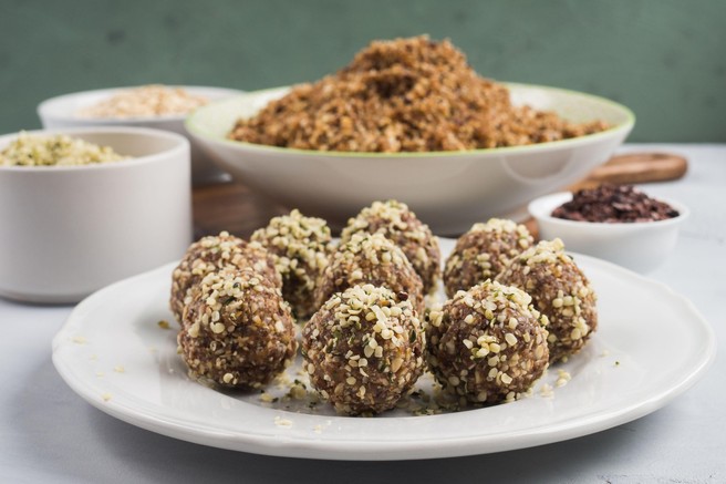 Energijske kroglice, ki dvignejo raven železa: naravni recept proti slabokrvnosti