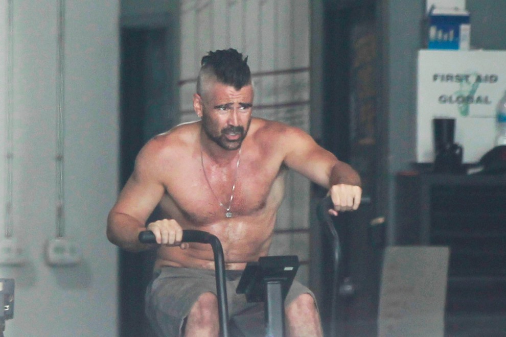 Colin Farell, 44 let Karizmatični irski igralec ve, da je v teh časih telesna pripravljenost ključna za močan imunski sistem. …