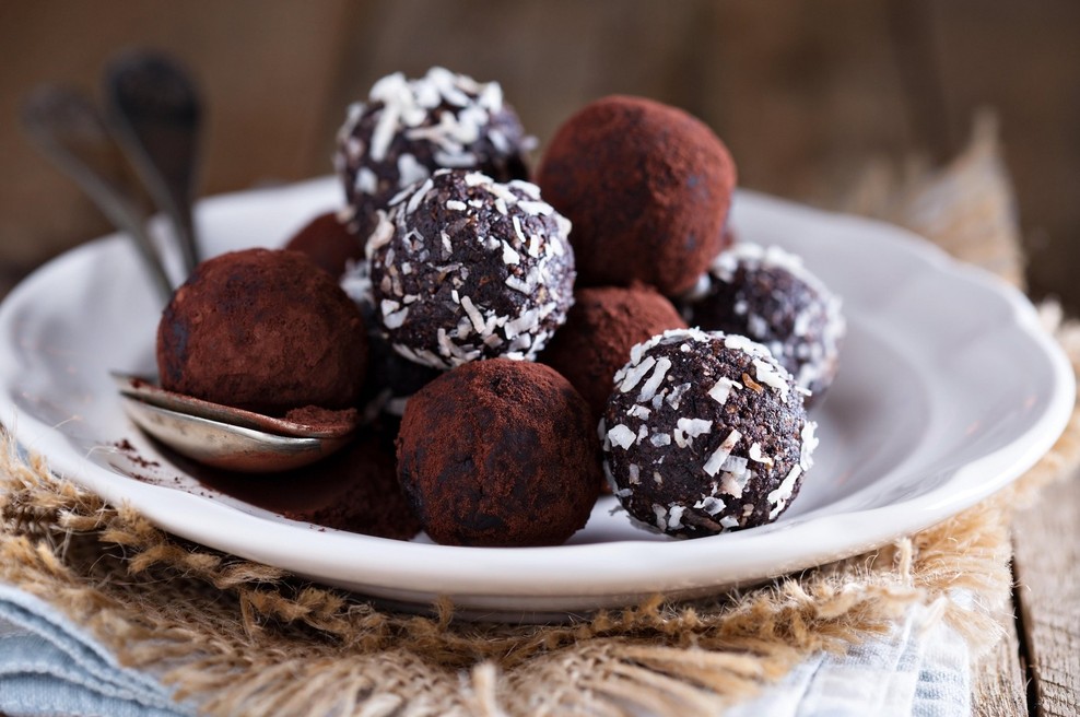 Recept: brownie kroglice (brez pečenja in glutena, veganske) (foto: ptofimedia)