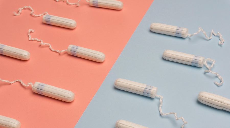 Menstrualna sinhronost: Ali se menstruacija pri ženskah, ki so ves čas skupaj, čisto zares uskladi? (foto: profimedia)