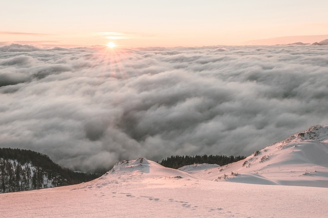 Zimski solsticij: Danes je najkrajši dan in najdaljša noč!