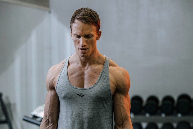 Kako do fit telesa? Brez izgovorov in s TEM trenerjem