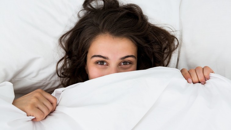 Kako pogosto bi morali menjati posteljnino? (foto: Profimedia)