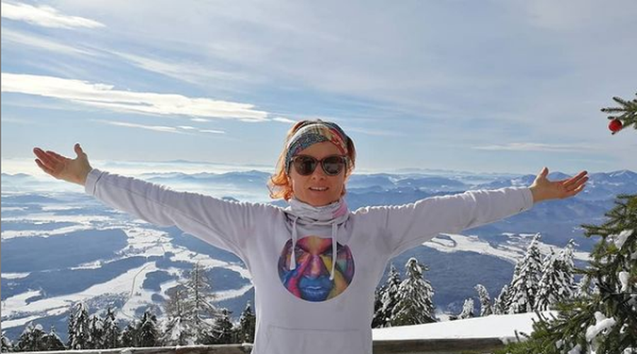 Nekdanja atletinja Brigita Langerholc uči jogo in pravilno dihanje, hčerke obožujejo konje in naravo (foto: Instagram Brigita Langerholc)